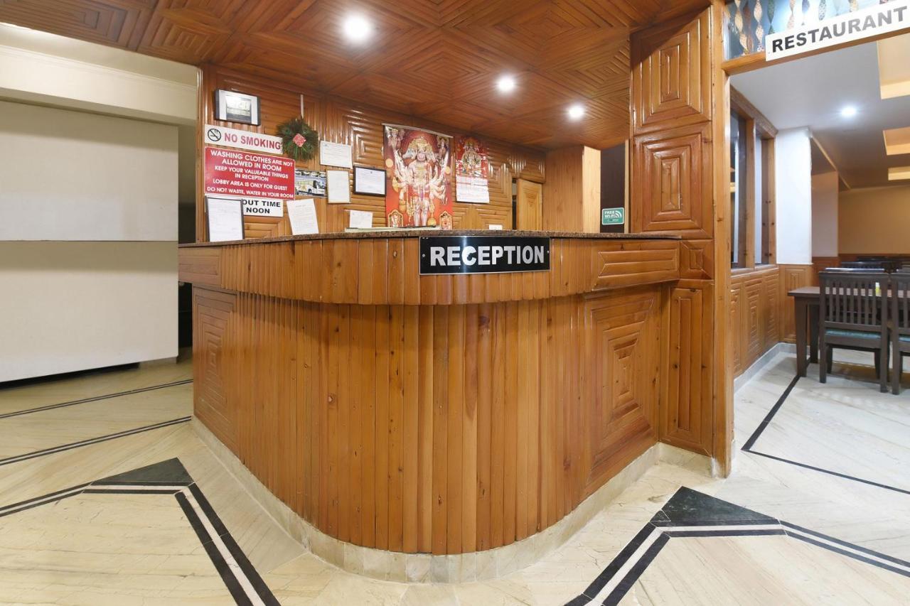 Oyo 23533 Mount View Hotel Kulu Buitenkant foto