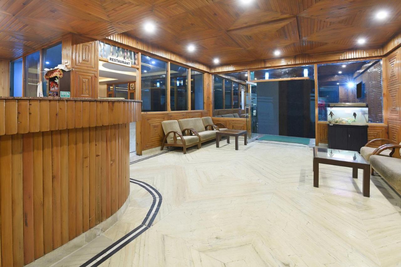 Oyo 23533 Mount View Hotel Kulu Buitenkant foto