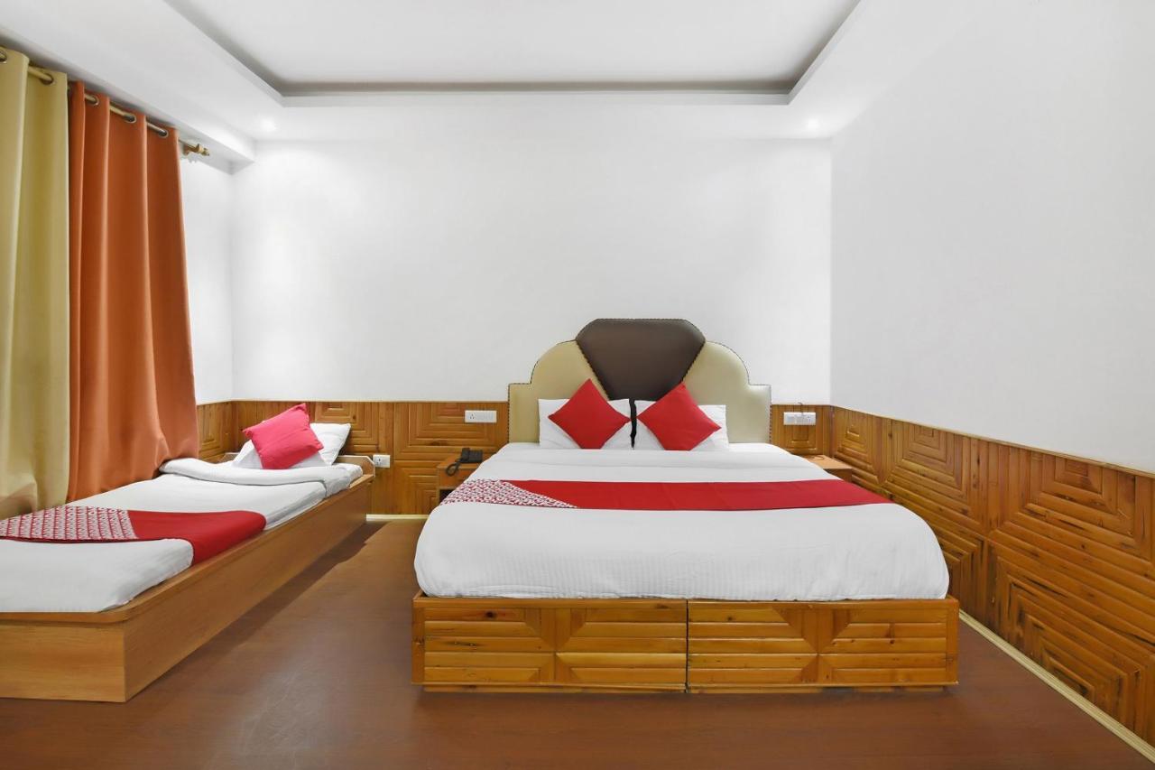 Oyo 23533 Mount View Hotel Kulu Buitenkant foto